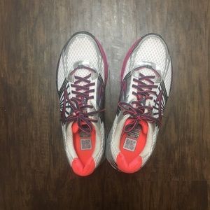 Brooks Adrenaline GTS 14 running shoe